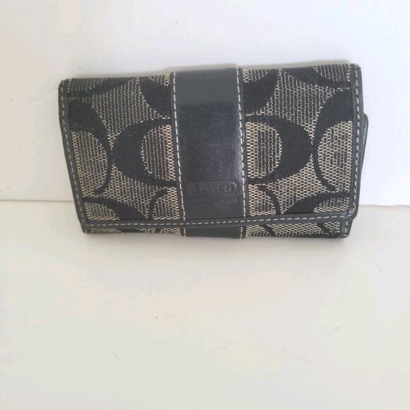 Damaged Coach Wallet Key Case Holder Black Canvas Leather Small - Picture 1 of 8